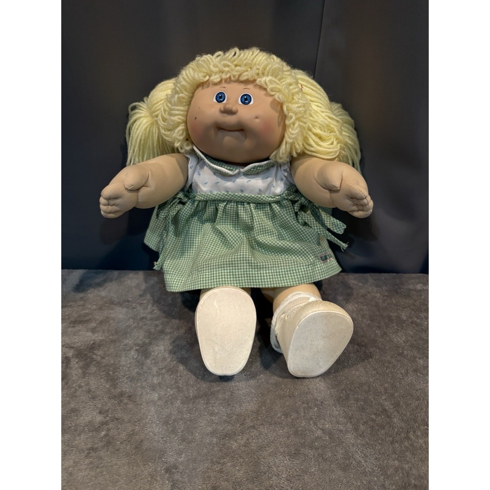 Vintage 1985 Cabbage Patch Doll Girl Blonde Blue Eyes Green Gingham Outfit Shoes